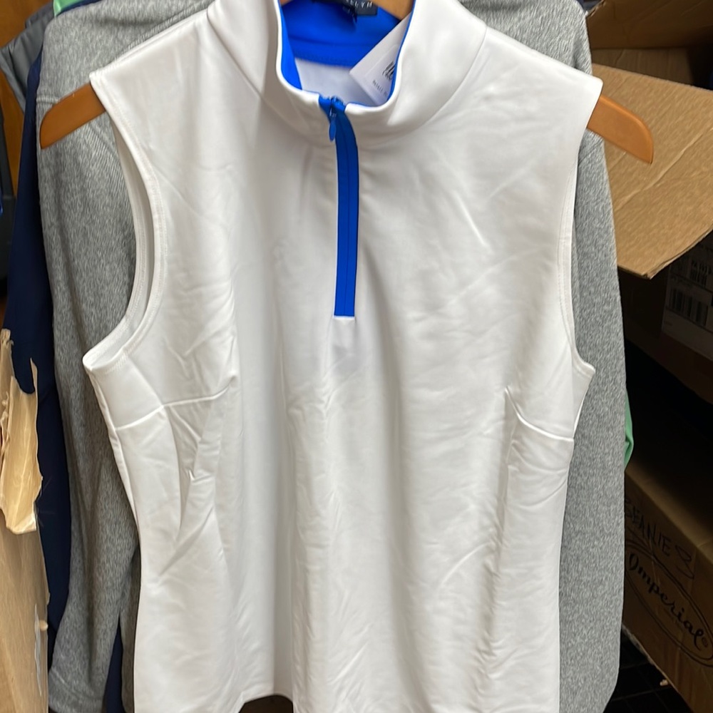 Melly M Sleeveless Top